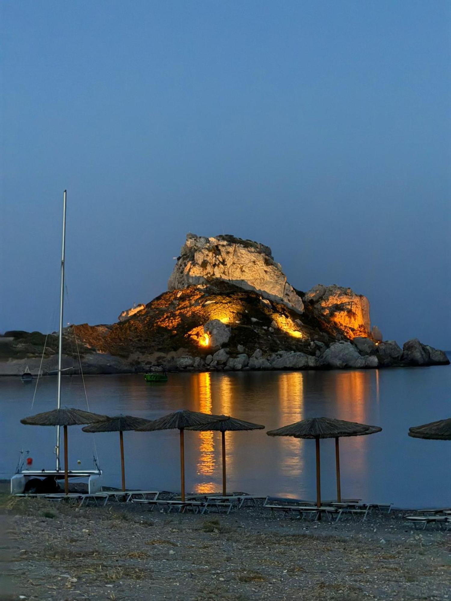 Savvas Studios Kéfalos Buitenkant foto