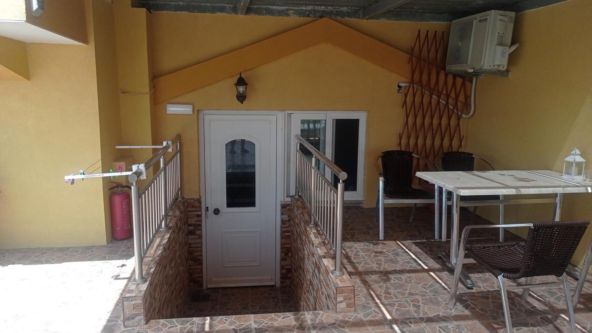Savvas Studios Kéfalos Buitenkant foto
